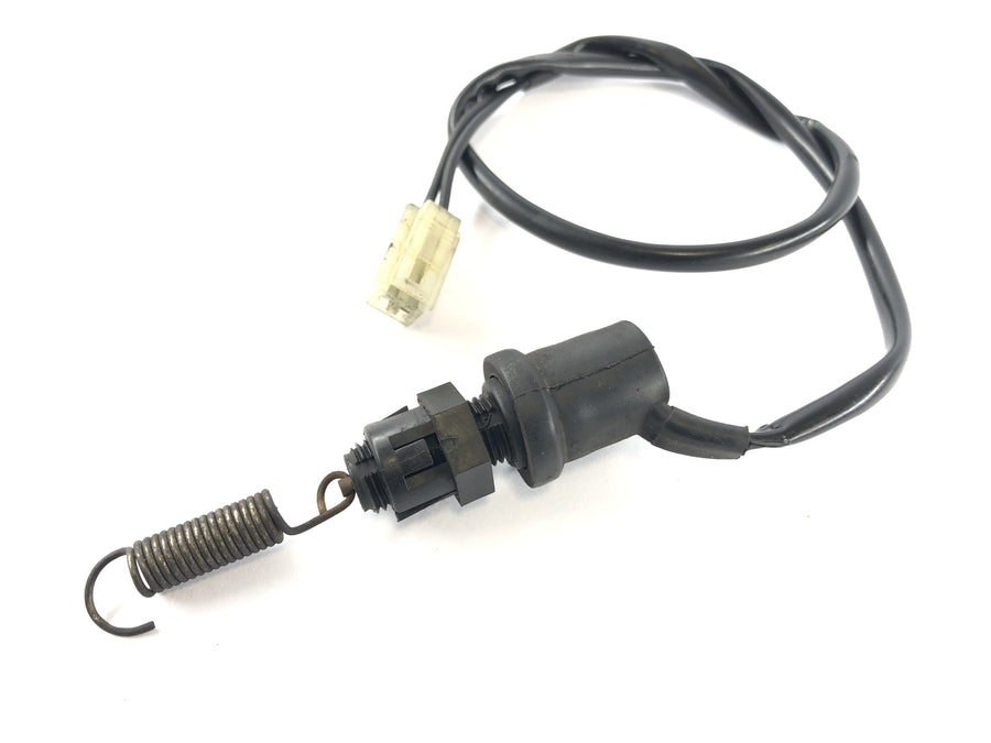 Yamaha XT 660 DM01 [2004] - Interruptor de luz de freno en la parte posterior