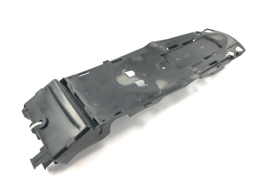 Suzuki GSX R 1000 WVB6 K6 [2006] - Subestructura trasera caja porta baterias parte inferior
