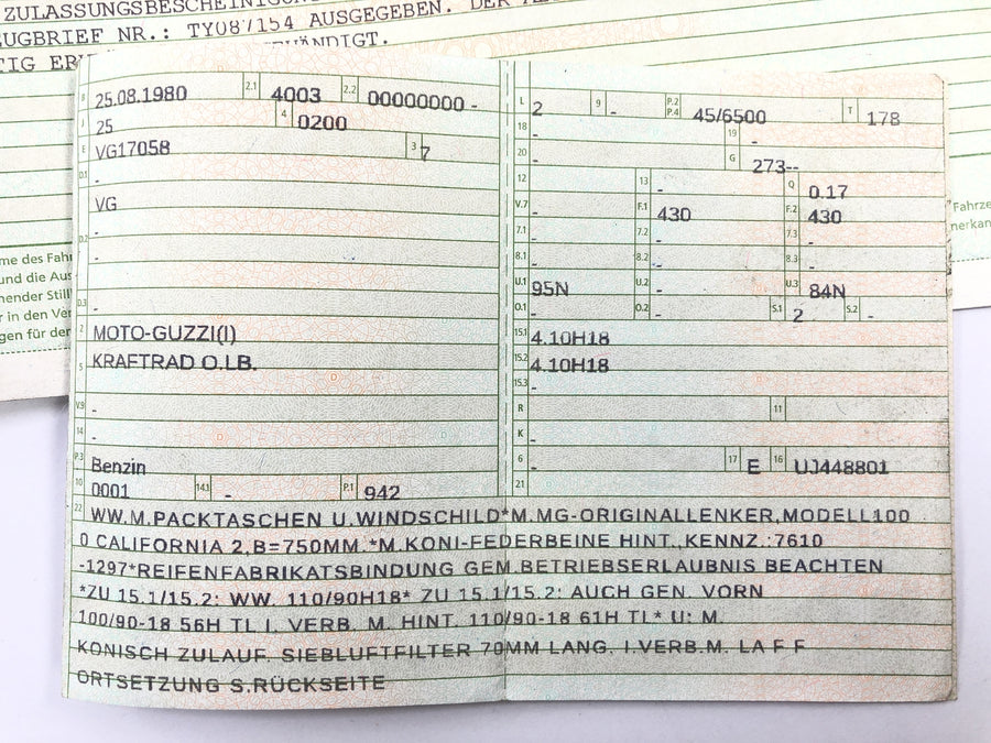 Moto Guzzi V 1000 VG [1980] - Marco con documentos