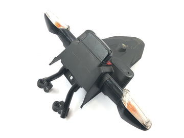 Honda CBR 125 R JC50 [2012] - Portamatrículas con protector contra salpicaduras de intermitentes - 0