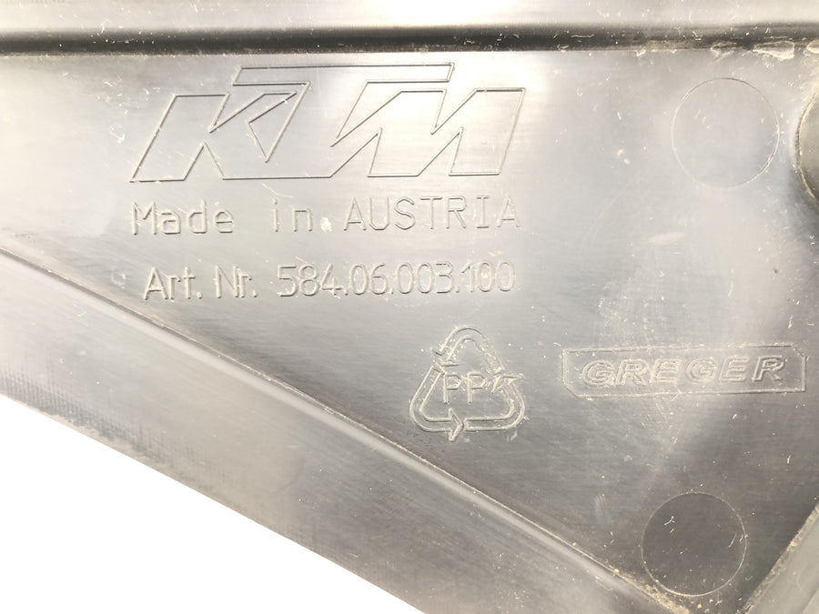 KTM LC4 640 EGS [2004] - Cubierta lateral a la izquierda