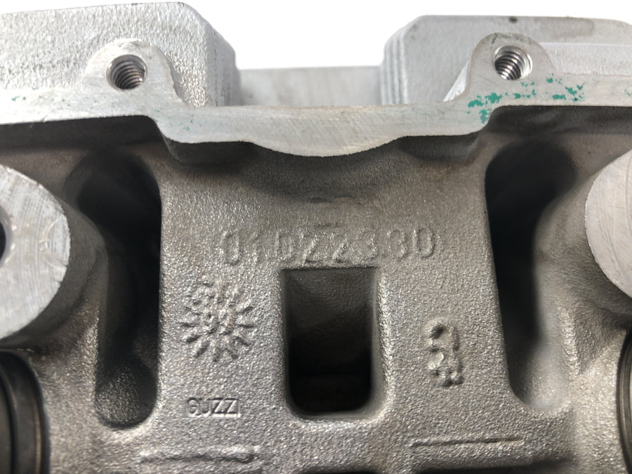 Moto Guzzi V11 Sport [1999] - culata válvula derecha