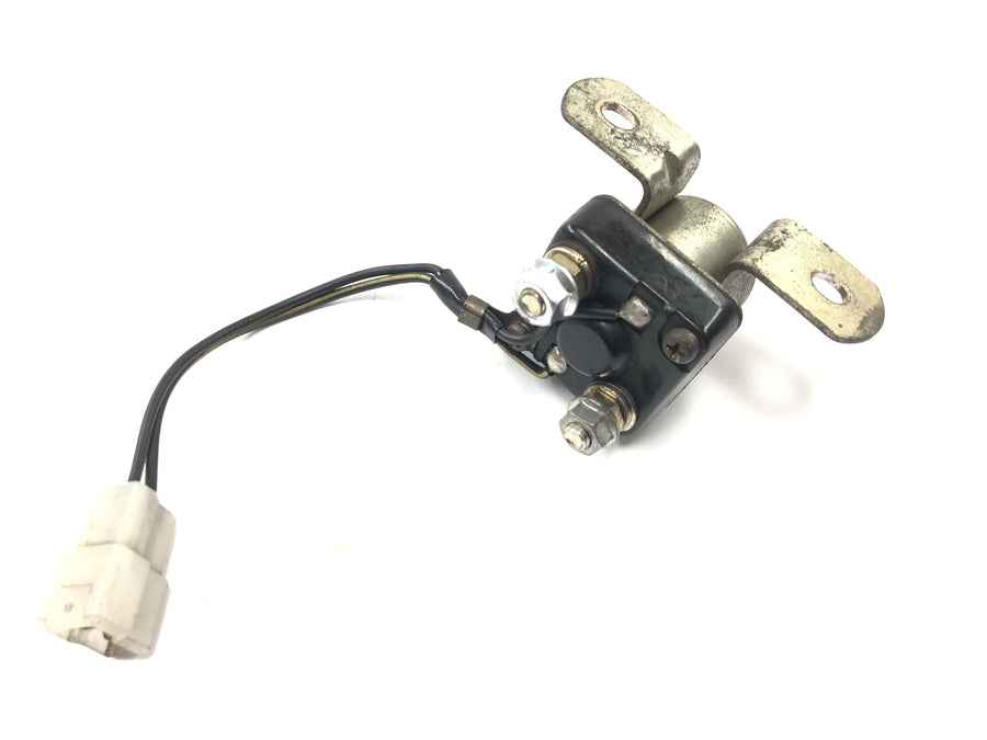 Kawasaki Z 1100 KZZ10A [1984] - Solenoide de relé de inicio del relevo de inicio