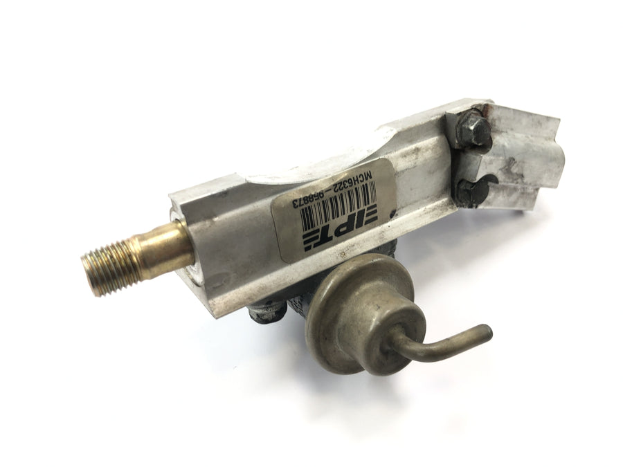Honda VTX 1800 SC46 [2004] - Regulador de presión de combustible Regulador de presión de combustible