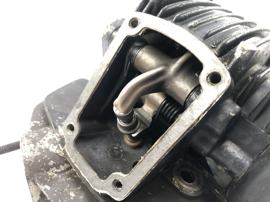 Cagiva Elefant 650 [1984] - Cilindro en la parte posterior