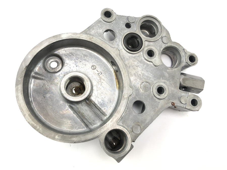 Kawasaki ZX -10 ZXT00B [1990] - Bomba de aceite de tapa de cubierta de la bomba de aceite