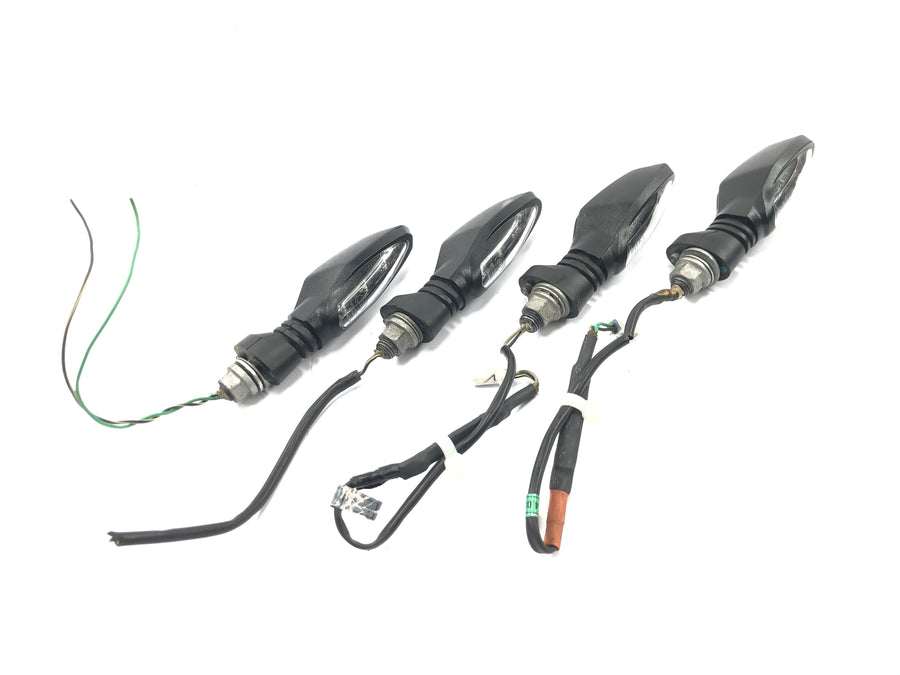 KTM 950 Adventure LC8 [2004] - Conjunto intermitentes de dirección