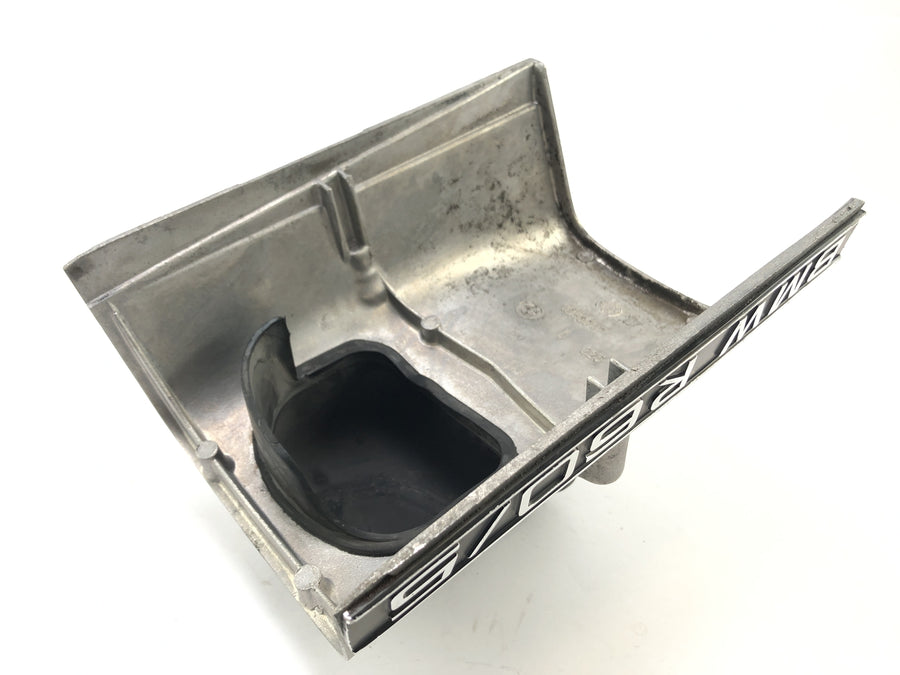 BMW R 60/5 [1973] - Tapa de filtro de aire por encima de la tapa del motor