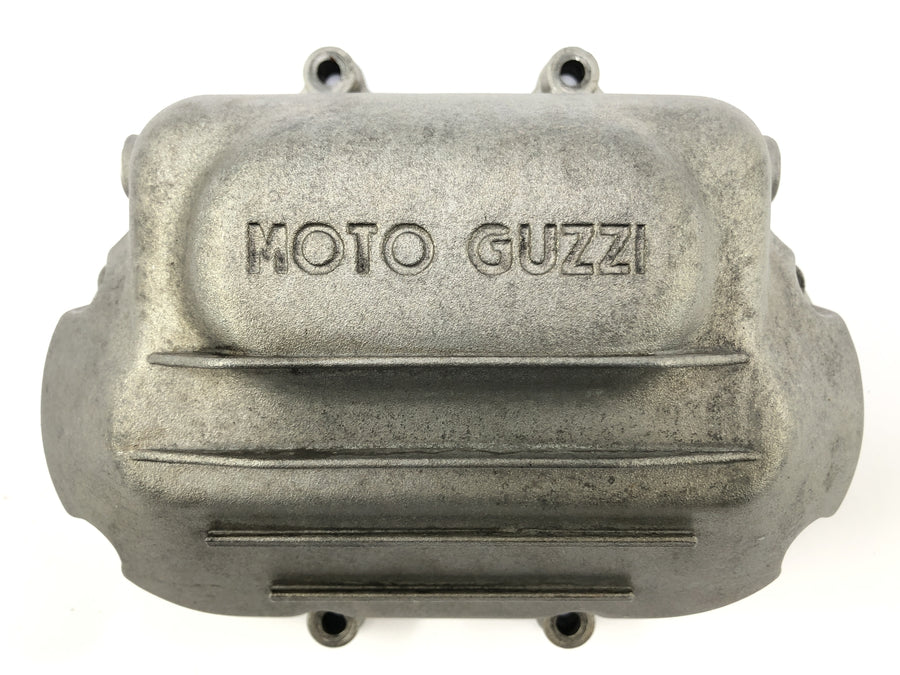 Moto Guzzi v 1000 VG [1980] - Tapa de válvula a la derecha