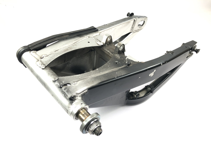 Yamaha YZF R1 RN04 [2001] - Basculante trasero aluminio