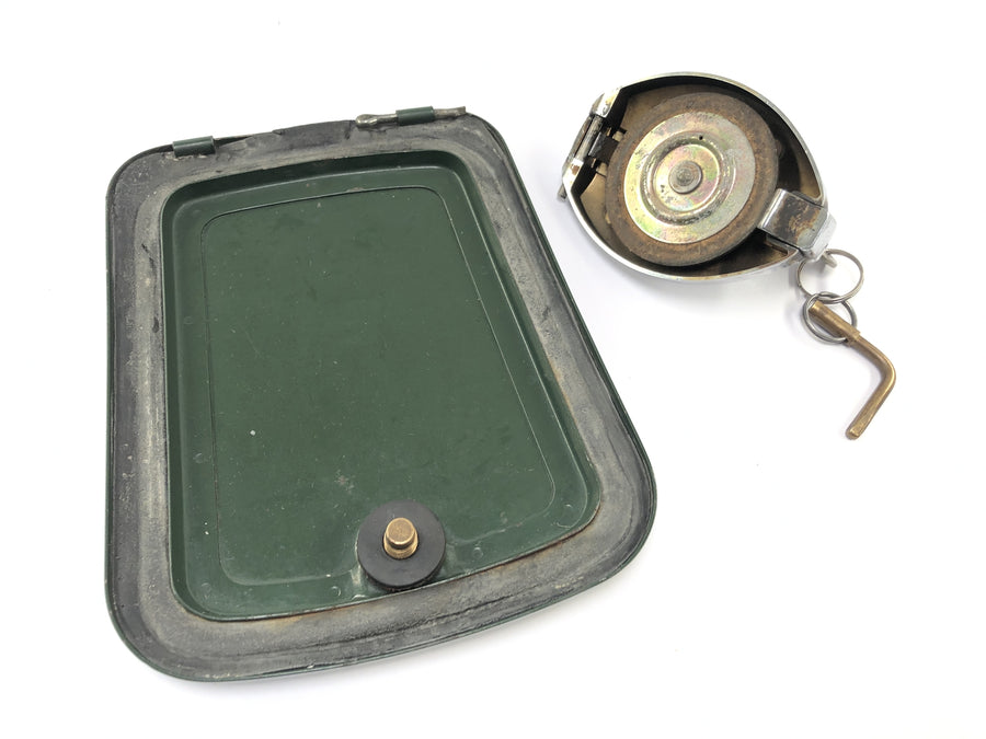 BMW R 60/5 [1973] - Flap de tanque con una tapa de combustible
