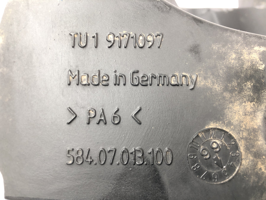 KTM 640 LC4 EGS [1999] - Tornillos del carenado del depósito de gasolina rotos