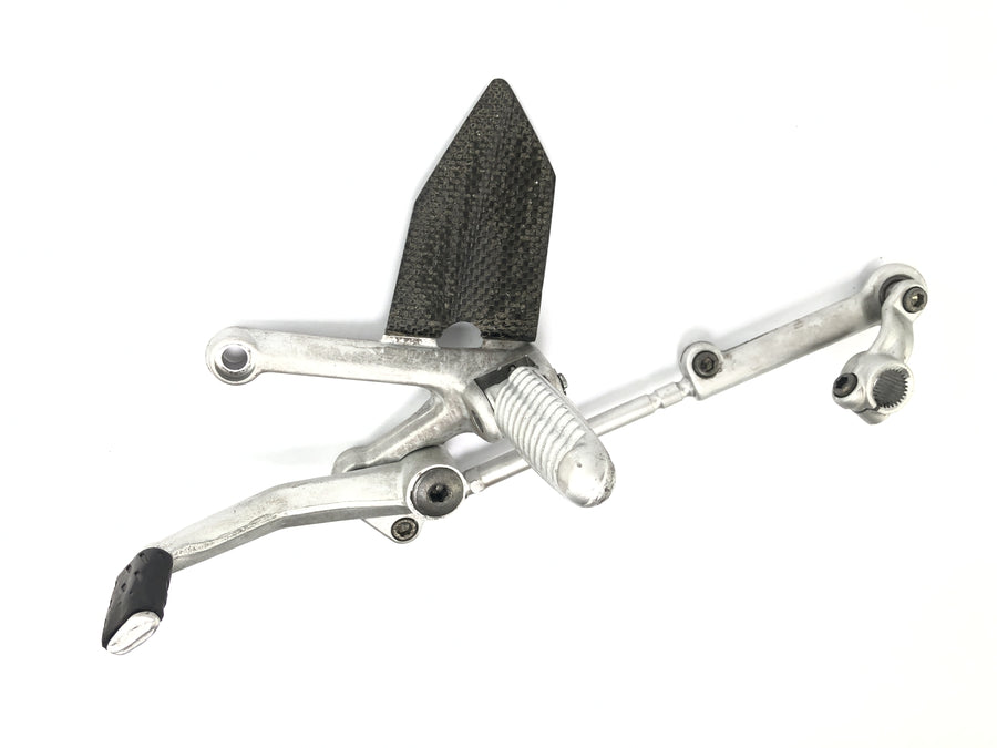 Ducati 999 H4 [2003] - reposador del conductor a la izquierda con enlace de conmutación