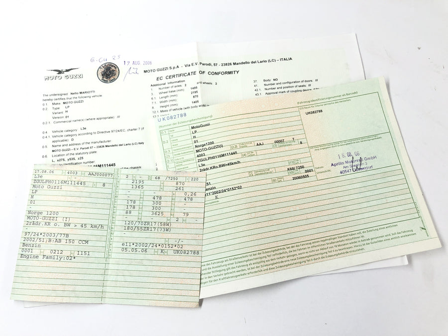 Moto Guzzi Norge 1200 [2006] - Marco con documentos