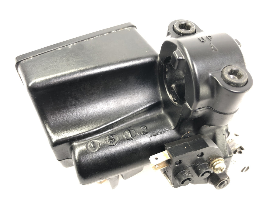 Kawasaki Z 1000 ZRT00A [2006] - Bomba de freno de bomba de handbrake en la parte delantera