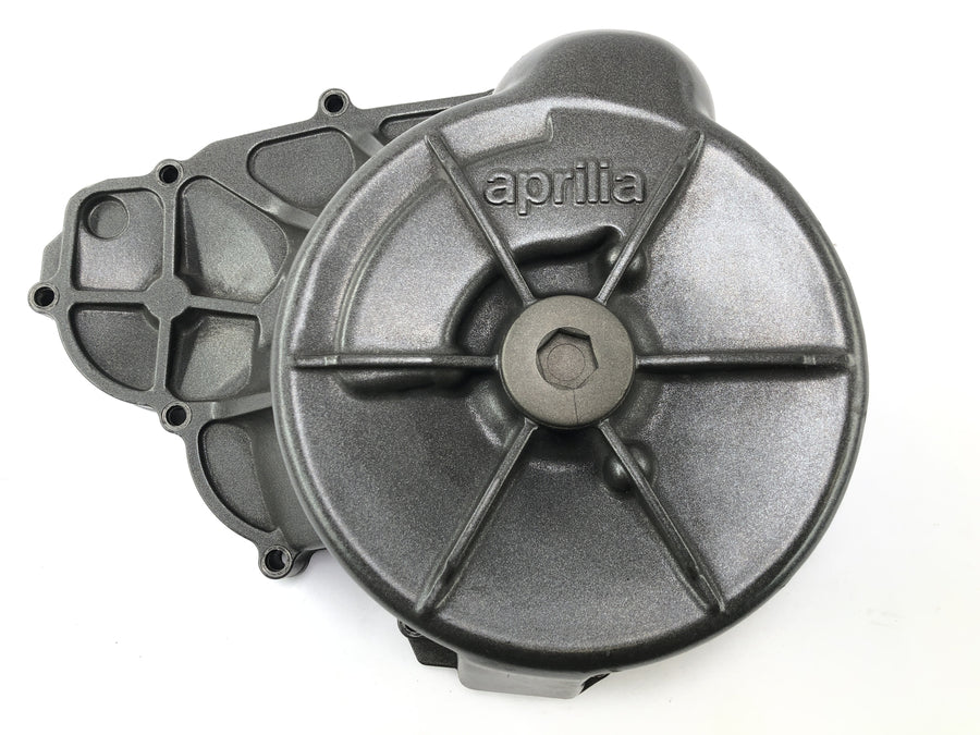 Aprilia SL 1000 Falco PA [2000] - Tapa del motor del generador de la cubierta alternadora