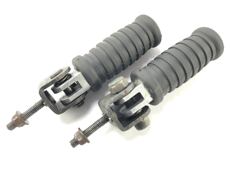 Triumph Thunderbird 900 T309RT [1996] - reposapiés palaisianos a la izquierda y a la derecha