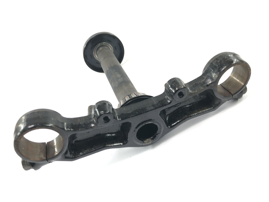 Suzuki RG 250 Gamma GJ21D [1987] - puente inferior de la horquilla, parte inferior del cabezal de dirección yugo de la horquilla