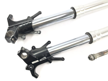 Moto Guzzi Stelvio 1200 4V [2009] - Horcor de suspensión Telegabel de la bifurcación con eje