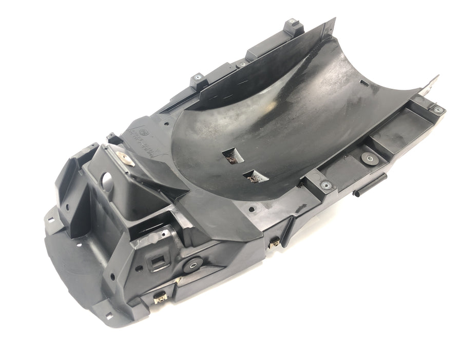 BMW R 1150 RT R22 [2001] - tapacubos guardabarros trasero interior