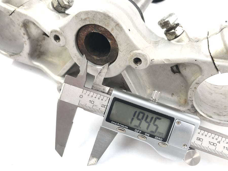 Yamaha TT 600 R DJ01 [1998] - Puente de la bifurcación debajo
