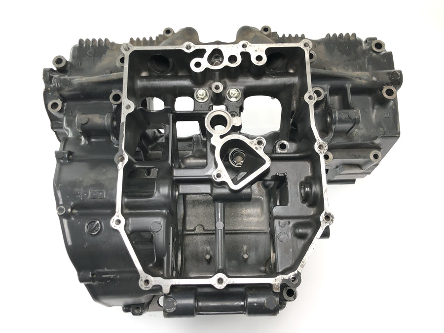 Suzuki GSX R 1100 GU74C [1987] - cárter motor bloque motor carcasa vacía