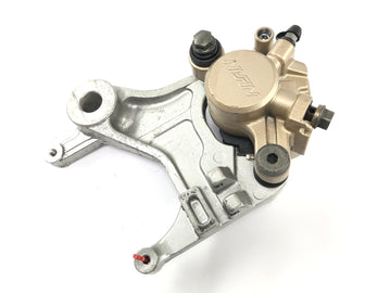 Honda XRV 750 Africa Twin RD04 [1992] - Pinza de freno trasero Nissin con placa de anclaje