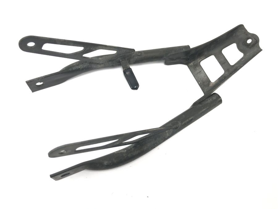 Honda FMX 650 RD12 [2006] - Soporte bastidor trasero portamatrículas subchasis guardabarros trasero