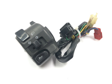 Yamaha XJR 1300 RP02 [1999] - Intermitente de luz de montaje del interruptor izquierdo del interruptor del manillar