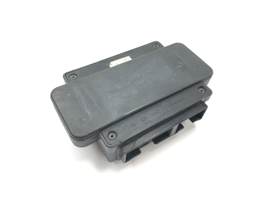 Kawasaki ZXR 400 ZX400L [1992] - Caja de conexiones de caja de fusibles