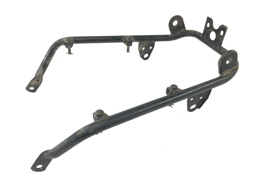Suzuki RG 250 Gamma GJ21D [1987] - Soporte trasero para subchasis