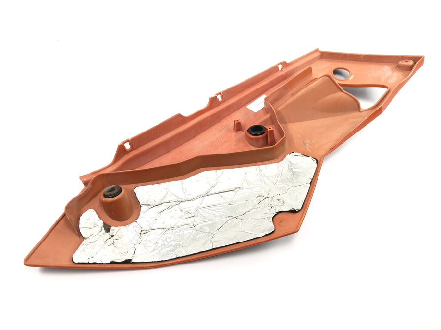 KTM 950 Adventure LC8 [2004] - Panel trasero panel lateral izquierdo panel tapa lateral