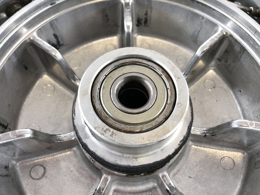 Kawasaki VN 1500 A [1995] - Rim Wheel trasero detrás de Takasago J 3.00 X15 Dunlop K425a 150 90 15