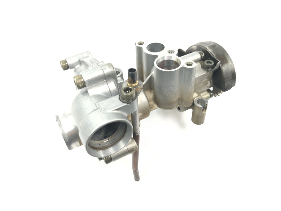 Yamaha YZF R1 RN04 [2001] - Bomba de agua bomba de refrigerante bomba de aceite carcasa de bomba