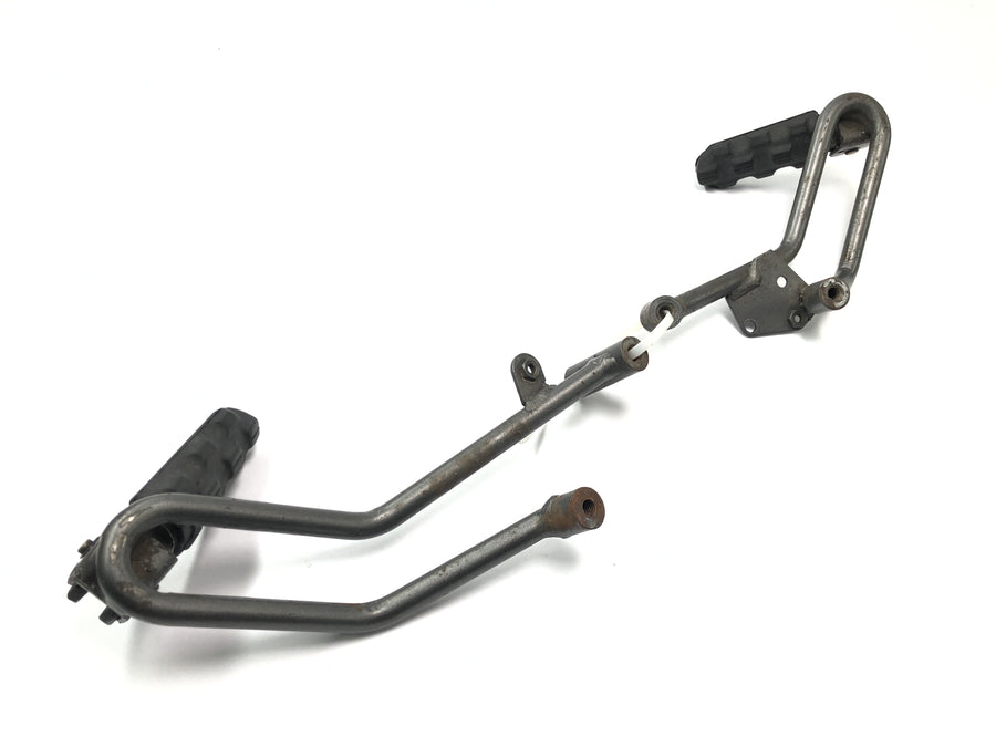 Husqvarna TE 610 E Dual H7 [1999] - Soporte reposapiés del acompañante izquierdo y derecho