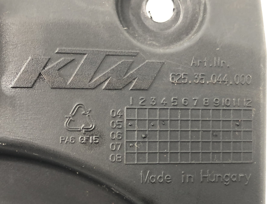 KTM 950 SM LC8 [2008] - Cobertura de filtros de aire cuidadosos