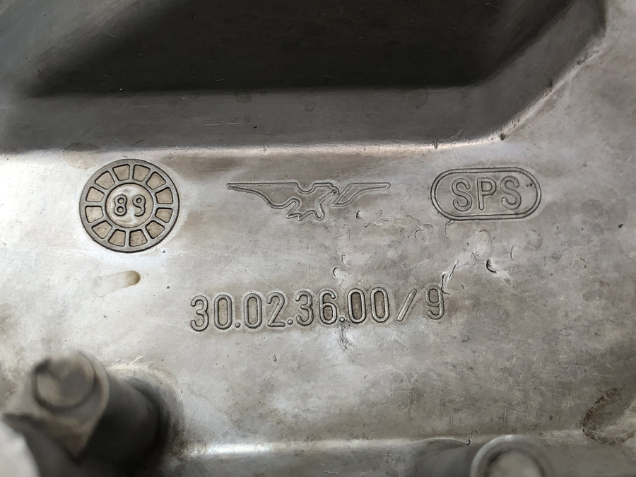 Moto Guzzi V10 Centauro [1998] - Tapa válvula tapa culata derecha