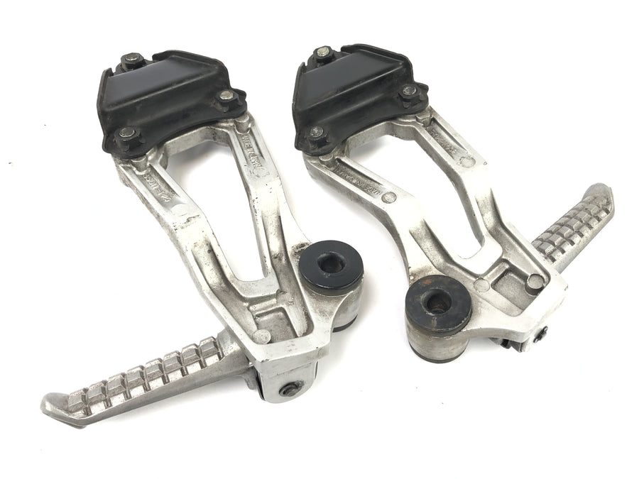 Kawasaki ZX -10 ZXT00B [1990] - Footrest Facility Socius Footrests a la izquierda y derecha