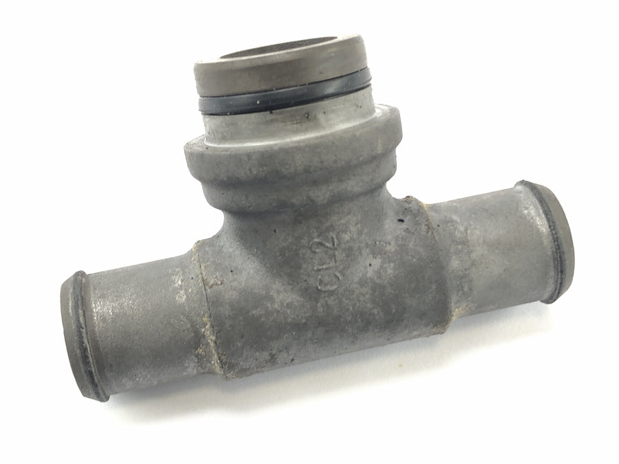 SWM SM 125 R [2018] - Conexión de refrigerante de brida de agua de enfriamiento