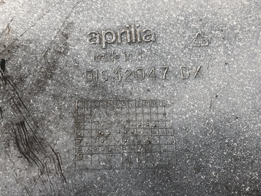 Aprilia RS 125 Extrema [1994] - Panel lateral inferior derecho