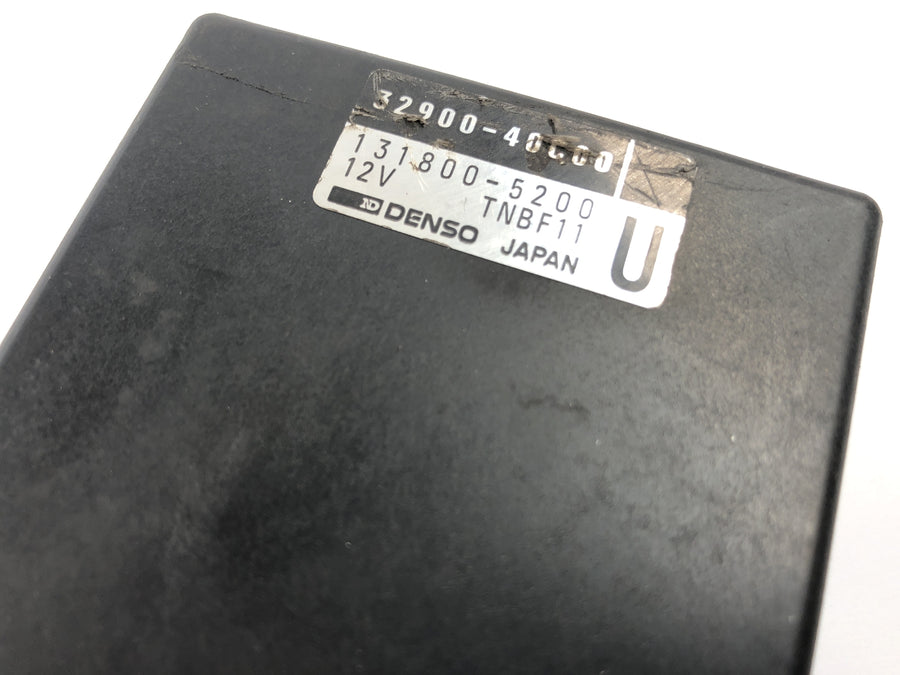 Suzuki GSX R 1100 GV73B [1990] - Unidad de control CDI