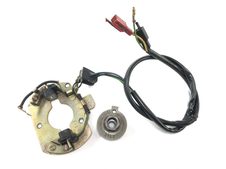 Suzuki GSX R 1100 GU74C [1987] - Placa sensor captador generador de impulsos sensor encendido encendido