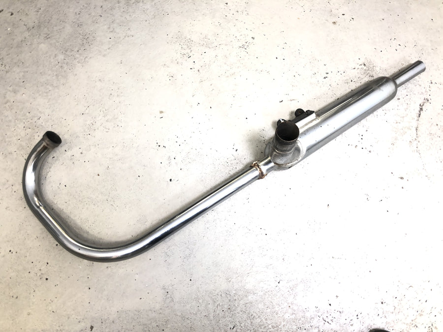 Kawasaki W 650 EJ650A [1999] - Sistema de escape derecho, colector de escape, silenciador