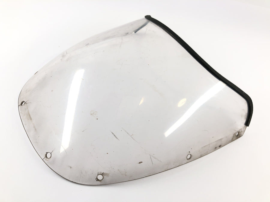Suzuki RG 250 Gamma GJ21D [1987] - Panel del parabrisas rayado