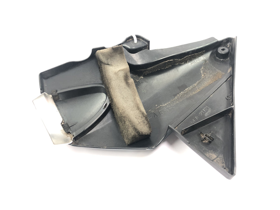 Yamaha XJR 1300 RP02 [1999] - Tapa caja filtro aire lateral derecha