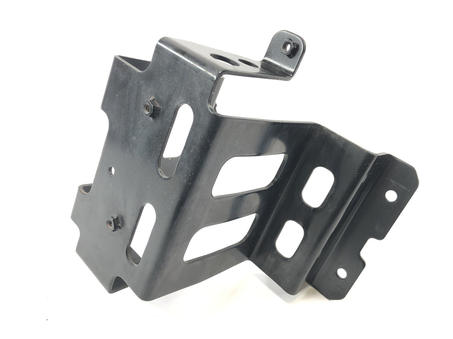 Suzuki VZ 1500 WVCU [2011] - soporte unidad soporte caja bateria