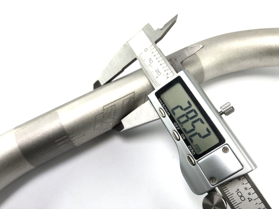 KTM 690 SM Prestige [2007] - Varilla de la barra de manillar Manimento de 28 mm de plata de 28 mm