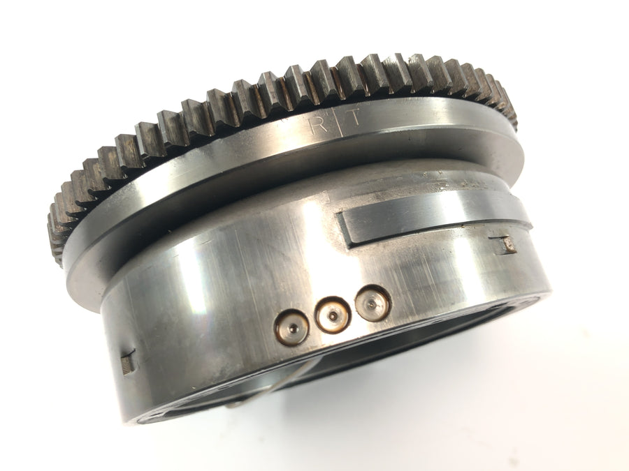 Suzuki Intruder VL 1500 AL [2000] - Rueda polar del rotor del alternador con rueda libre de arranque