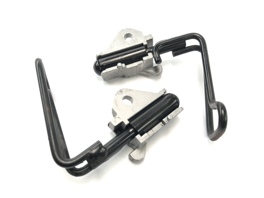 Yamaha XJR 1300 RP06 [2002] - Soportes para casco ganchos para equipaje