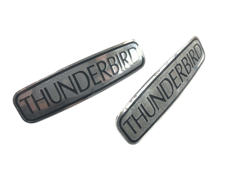 Triumph Thunderbird 900 T309RT [1995] - par de cubiertas laterales con emblema y logotipo